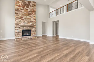 9627 Summerton Drive, Fishers - 10