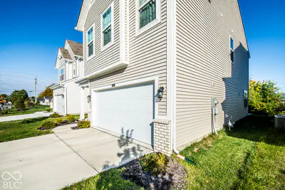 6024 Medina Spirit Drive, Indianapolis - 3