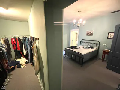 501 Chestnut, Seymour - 9