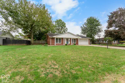 1521 Robin Hood Drive, Seymour - 3