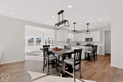 19060 Seaforth Way, Westfield - 25