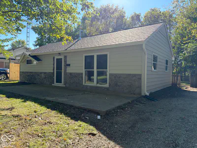 432 Southgate Drive, Greenwood - 17