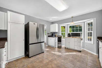 3598 E Rembrandt Drive, Martinsville - 17