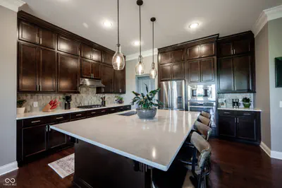 18176 Lakes End Drive, Westfield - 26