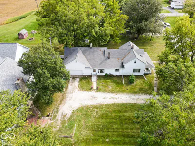 5538 300, New Palestine - 2