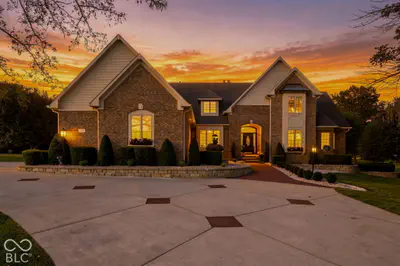 3935 Smokey Row Road, Bargersville