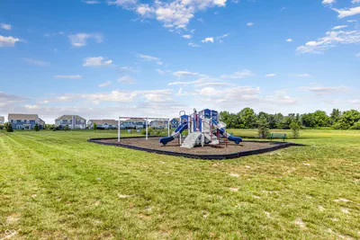 9875 Gallop Lane, Fishers - 19