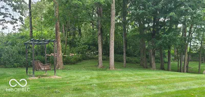 305 Baywood Court, Noblesville - 46