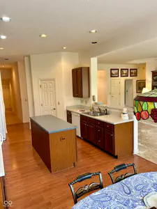 9750 Colonial Drive, Carmel - 13