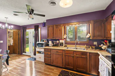 115 Hel Mar Drive, Mitchell - 10