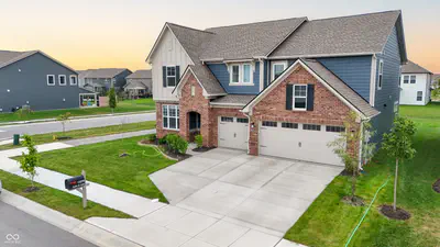 15859 Noble Fir Ct, Fishers - 2