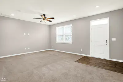 2792 Maricopa Boulevard, Whitestown - 5