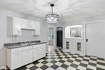 9140 Hamilton Avenue, Indianapolis - 9