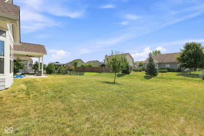 5573 Stone Grove Court, McCordsville - 32