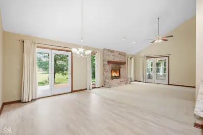 1909 Lakeside Lane, Indianapolis - 11