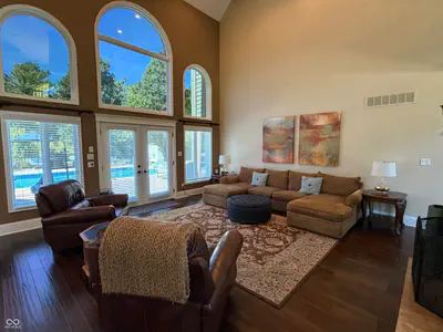 10646 Walnut Creek Drive W, Carmel - 15
