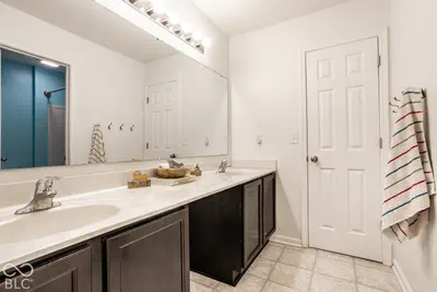 978 Denton Court, Westfield - 33