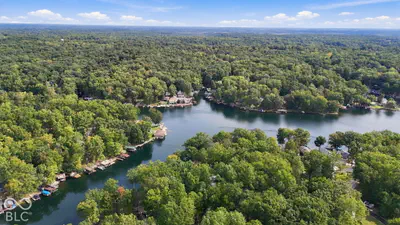 6272 Grosbeak Court, Nineveh - 62