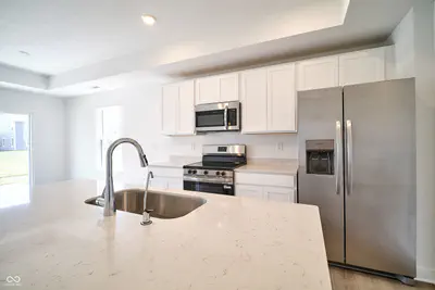 8699 Maroska Street, Fortville - 13