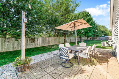 2025 Brookside Court, Greenfield - 11