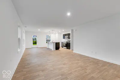 7522 Frasier Lane, Camby - 14