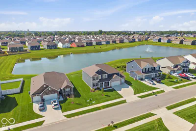 270 Dyson Drive, Whiteland - 43