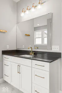 16225 Arndale Court, Fortville - 39