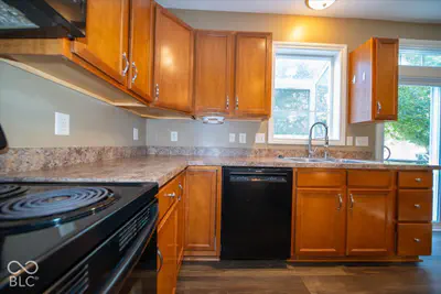 10811 Meadow Wing Court, Noblesville - 14