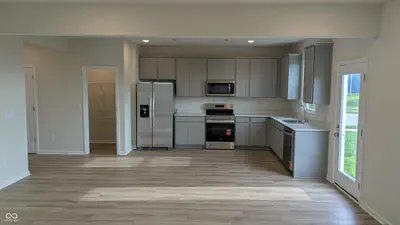 3754 Riverstone Drive, Whitestown - 10