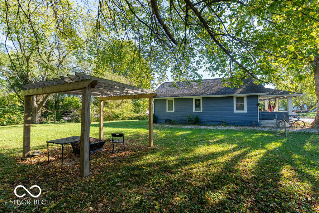 1612 Hst W 10th Street, Anderson