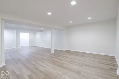 12409 Crystal Pointe Circle, Indianapolis - 34