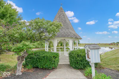504 Meadow Song Court, New Palestine - 75
