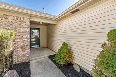 5517 Wood Hollow Drive, Indianapolis - 3