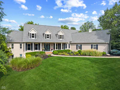 10707 Club Chase, Fishers