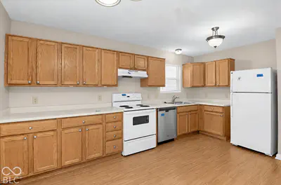 6464 Matcumbe Way, Plainfield - 9