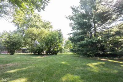 111 Abner Creek Parkway, Avon - 35