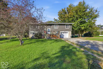 203 N Poplar Street, Amboy