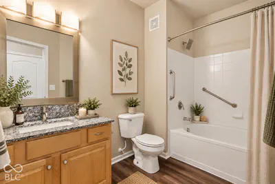 2121 Grenville Street, Carmel - 31