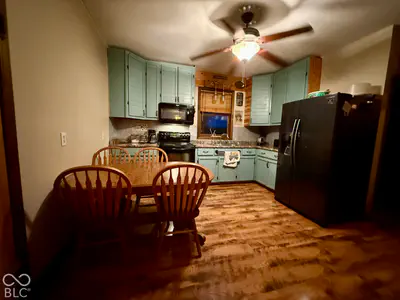 460 800, Waynetown - 20