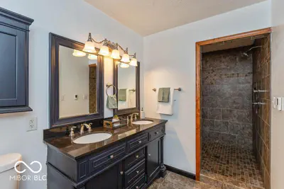 5329 W Smith Valley Road, Greenwood - 21