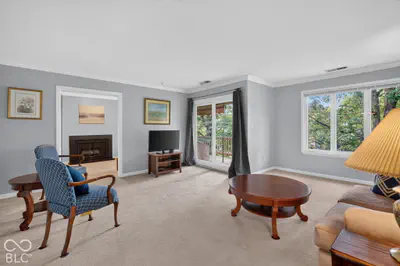 536 Hunters Drive, Carmel - 11