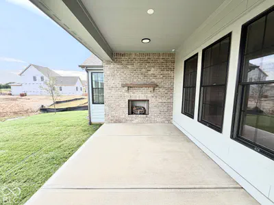 16801 Tractive Drive, Westfield - 8