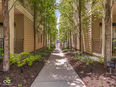 450 Ohio Street, Indianapolis - 8