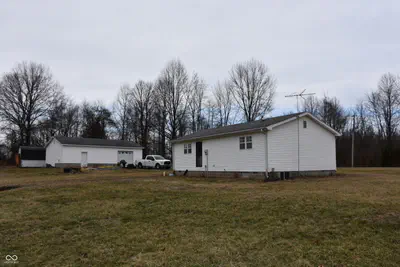 5995 Freedom Heights Drive, Freedom - 13
