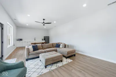 7573 Hummingbird Drive, Nineveh - 42