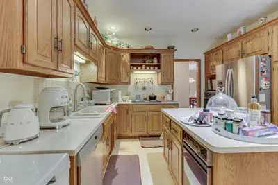 4944 Silver Springs Court, Greenwood - 17