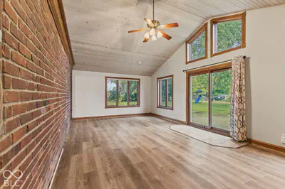 4209 E State Road 28, Muncie - 13
