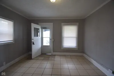 1040 Division Street, Indianapolis - 5