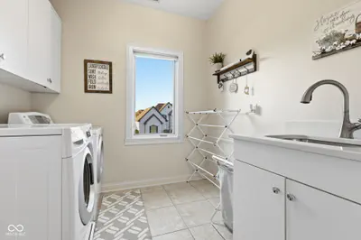 14682 Thor Run Drive, Fishers - 55