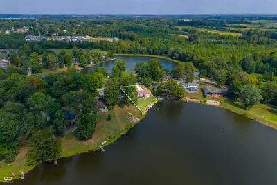 3783 North Wood Lake Drive, Columbus - 78